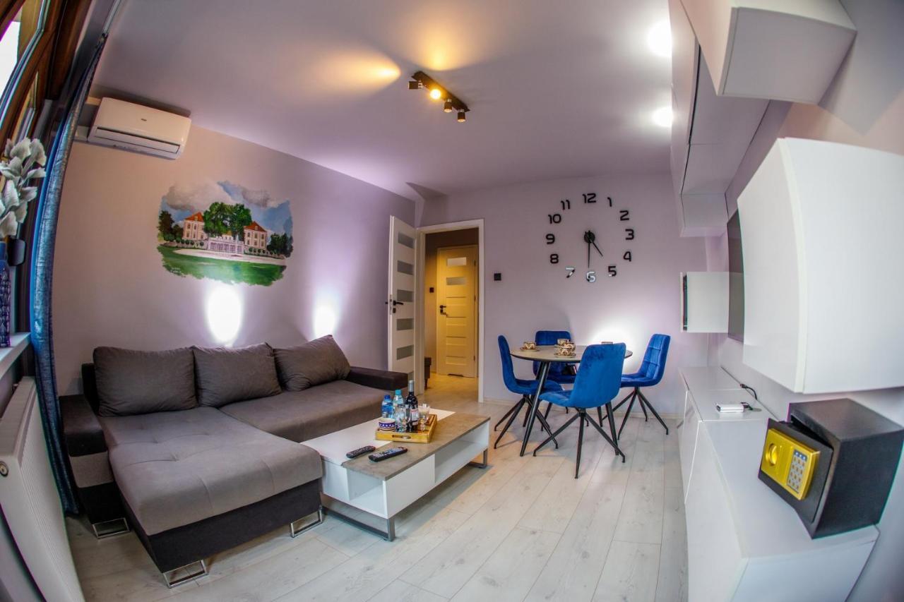 Apartament Ksiazecy Przy Palacu - Klimatyzacja Zagan Ngoại thất bức ảnh